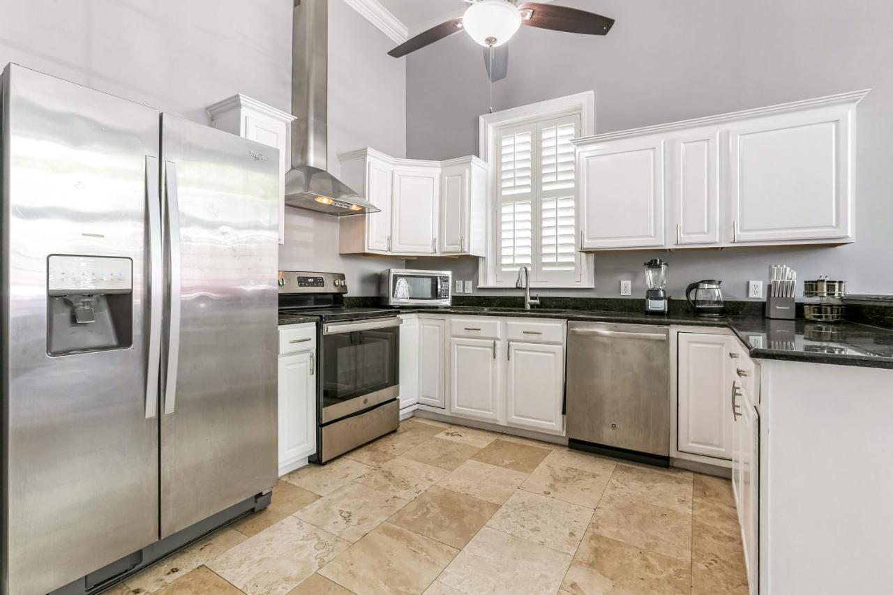 Hosteeva Modern Condo Near Magazine St & Close To Fq 뉴올리언스 외부 사진